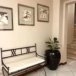 Il Bottone D'argento Bed & Breakfast 4*