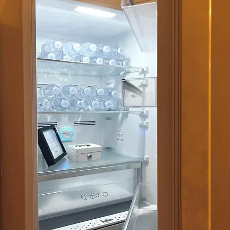 Il Bottone D'argento 4* جنوى