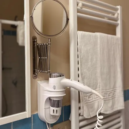 فندق مبيت وإفطار Il Bottone D'argento جنوى