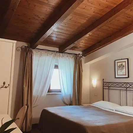 Il Bottone D'argento Gaeta