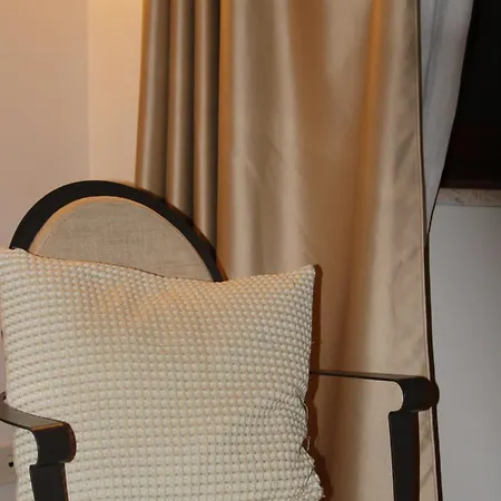 住宿加早餐酒店 Il Bottone D'argento 加埃塔